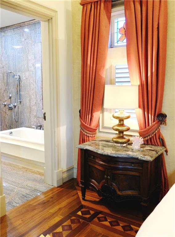 DORADO COUNTRY ESTATES - Residential