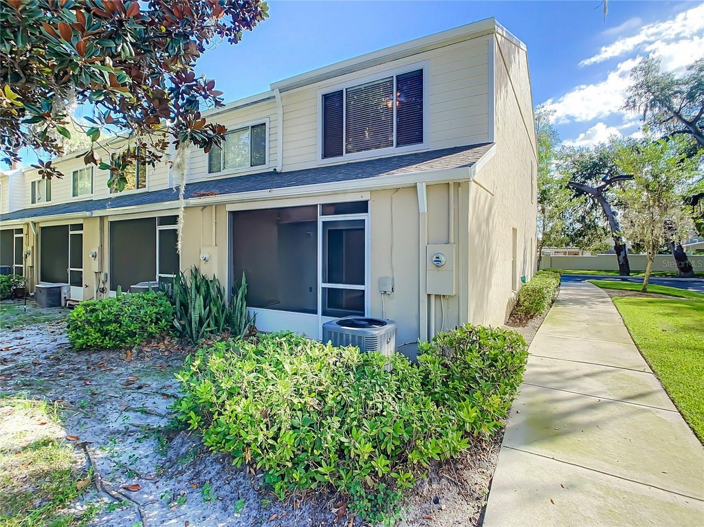 Photo of 1050 Vineland Place, Lake Mary, FL 32746 (MLS # O6441476)