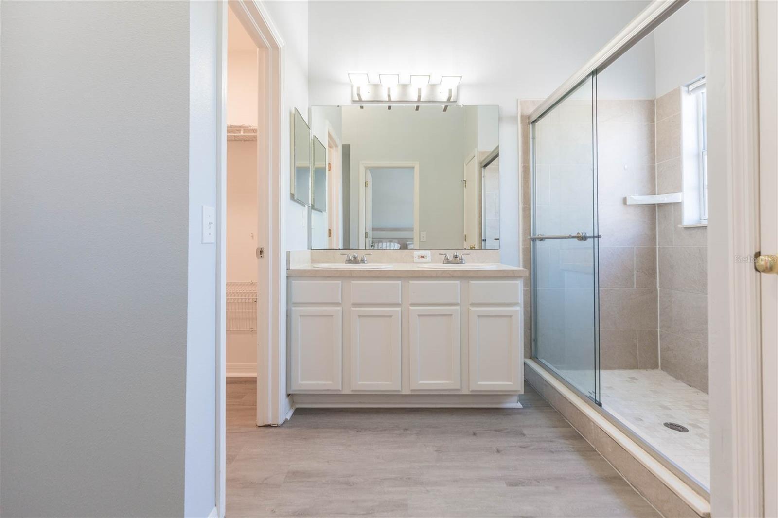 WESTCHASE SEC 325A - Residential Lease