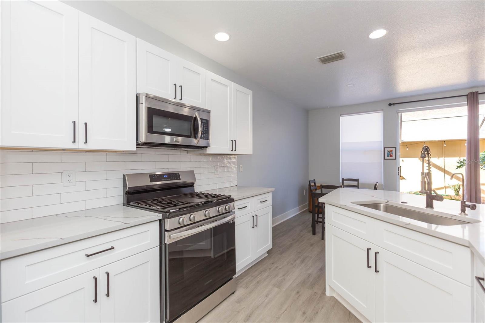 WESTCHASE SEC 325A - Residential Lease