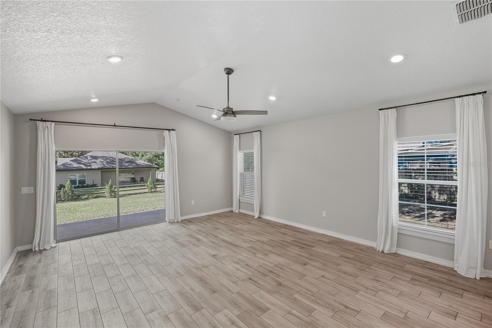 BRANNEN PLACE - Residential