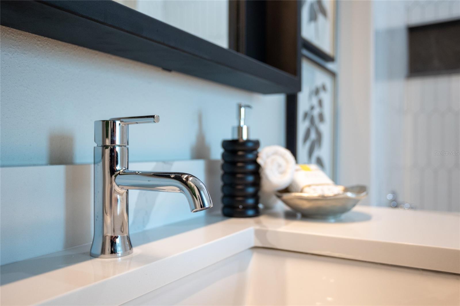 GULF SHORES 6TH ADD - Residential