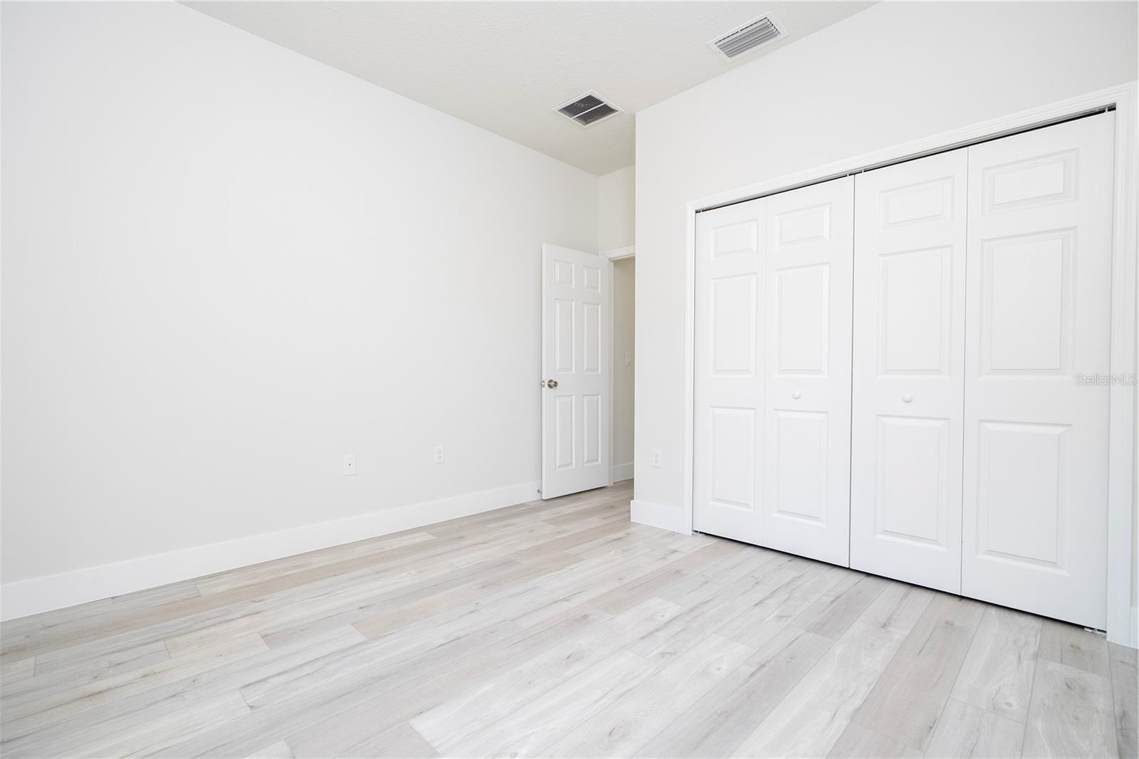 CITRUS SPGS UNIT 04 - Residential