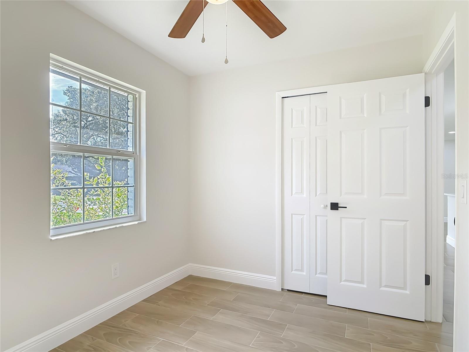 FOX RUN UNIT 01 - Residential