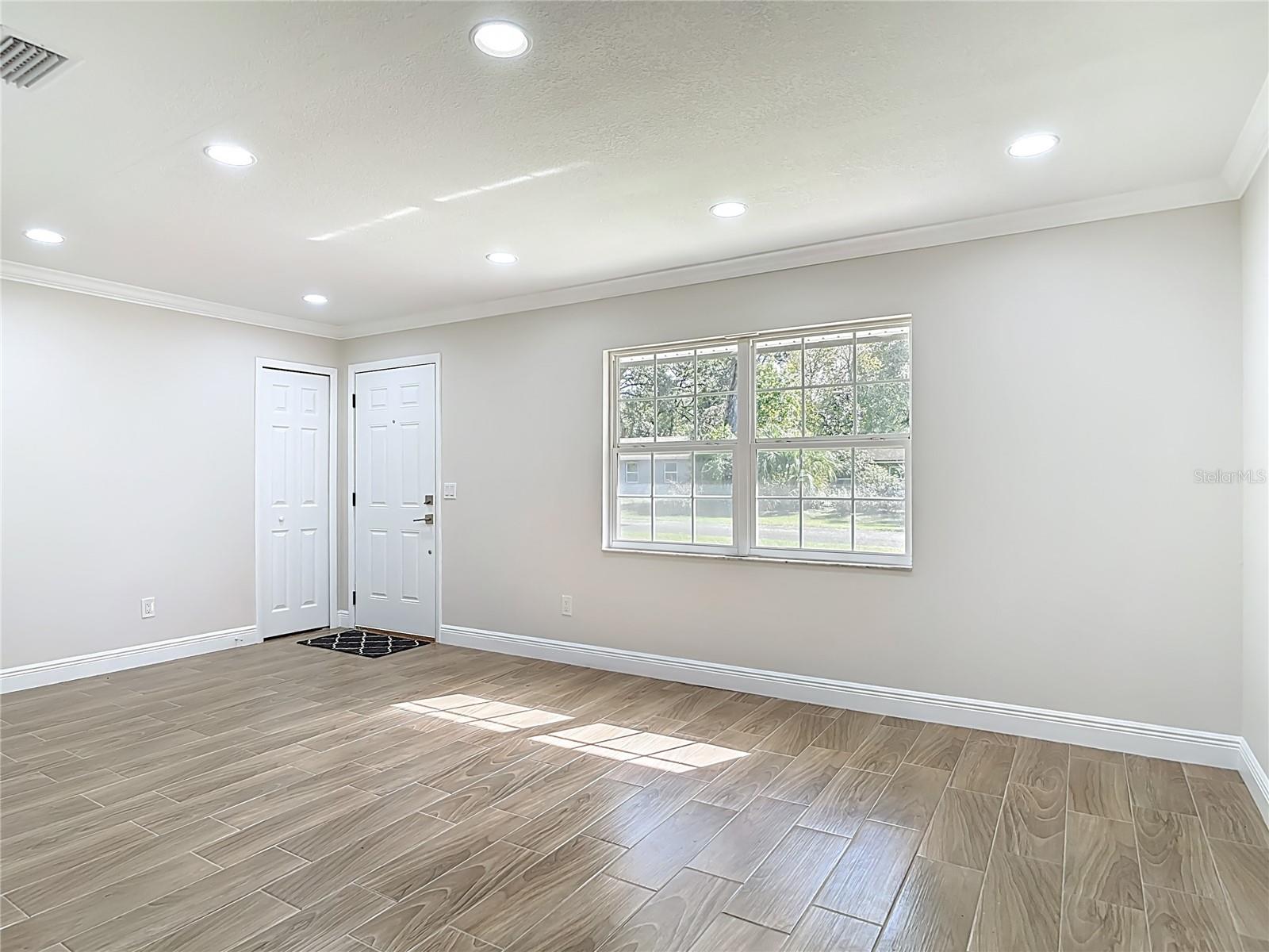 FOX RUN UNIT 01 - Residential