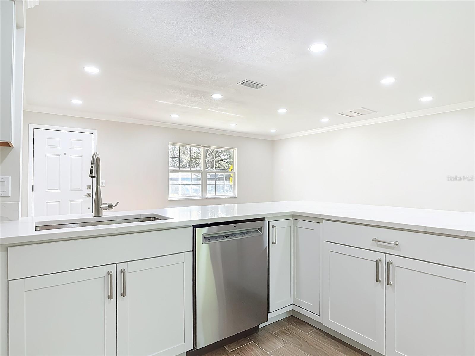 FOX RUN UNIT 01 - Residential