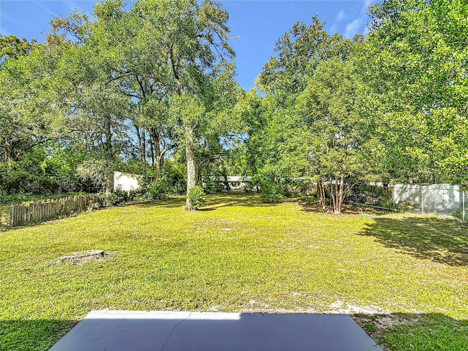 FOX RUN UNIT 01 - Residential