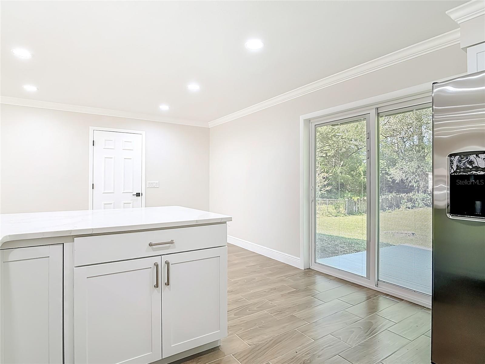 FOX RUN UNIT 01 - Residential