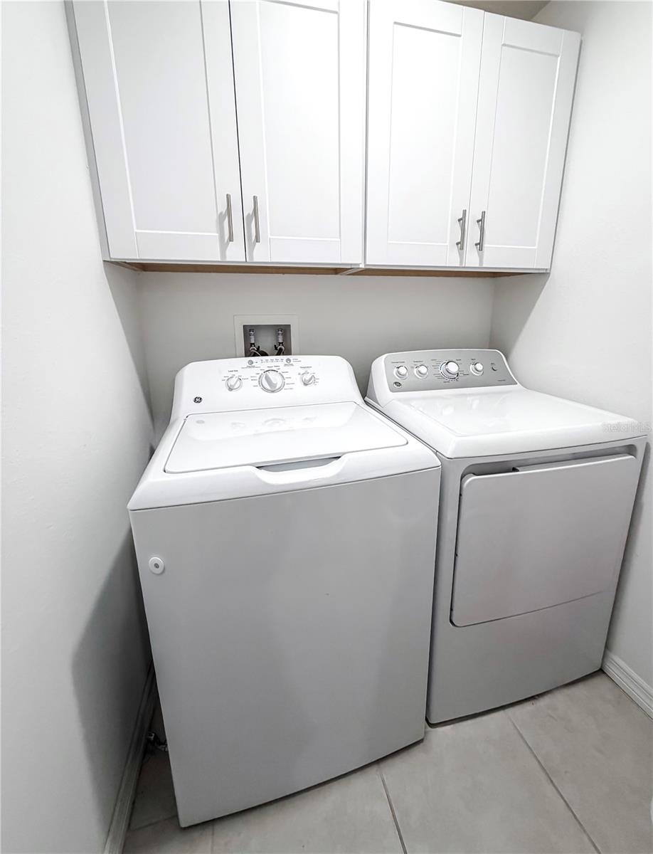 ABBOTT SQUARE PH 2 - Residential