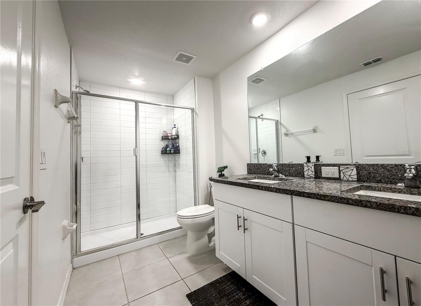 ABBOTT SQUARE PH 2 - Residential