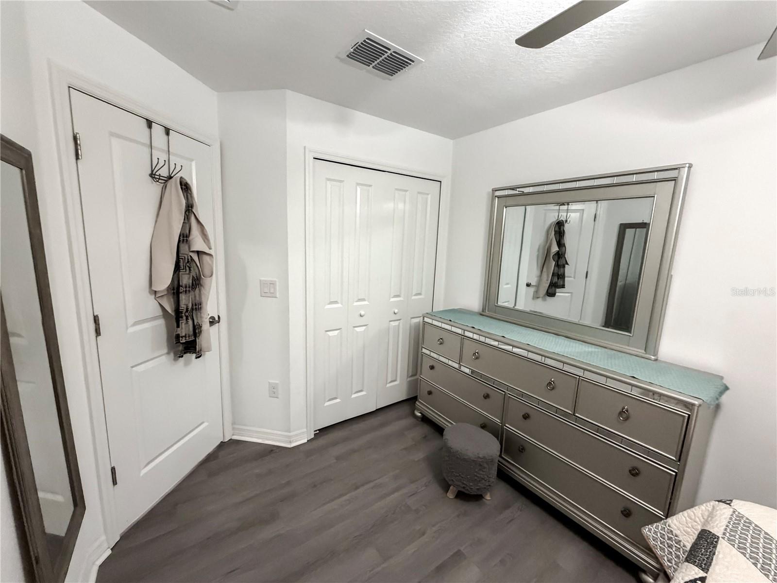 ABBOTT SQUARE PH 2 - Residential