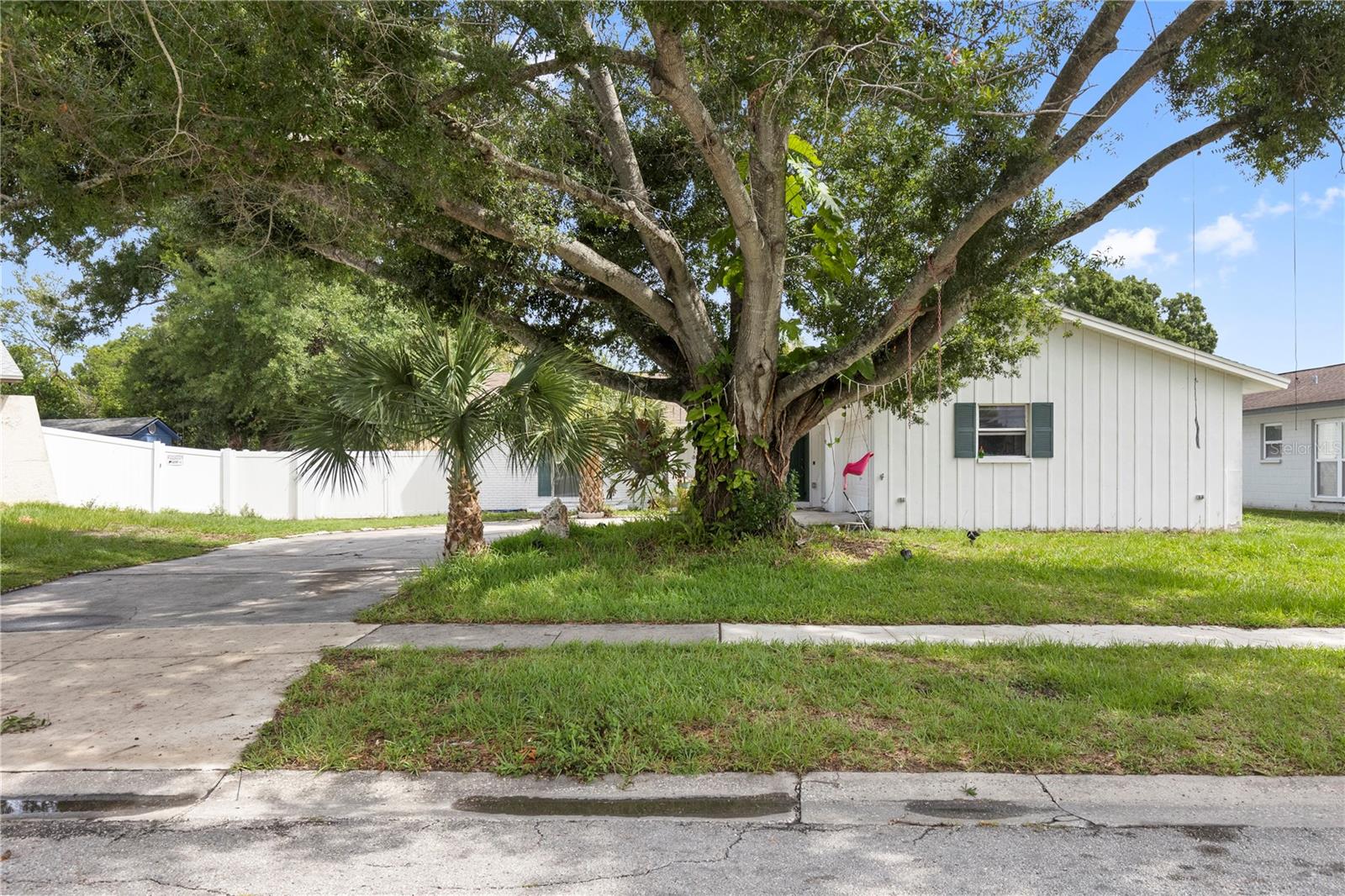 7529 ARMAND CIRCLE
