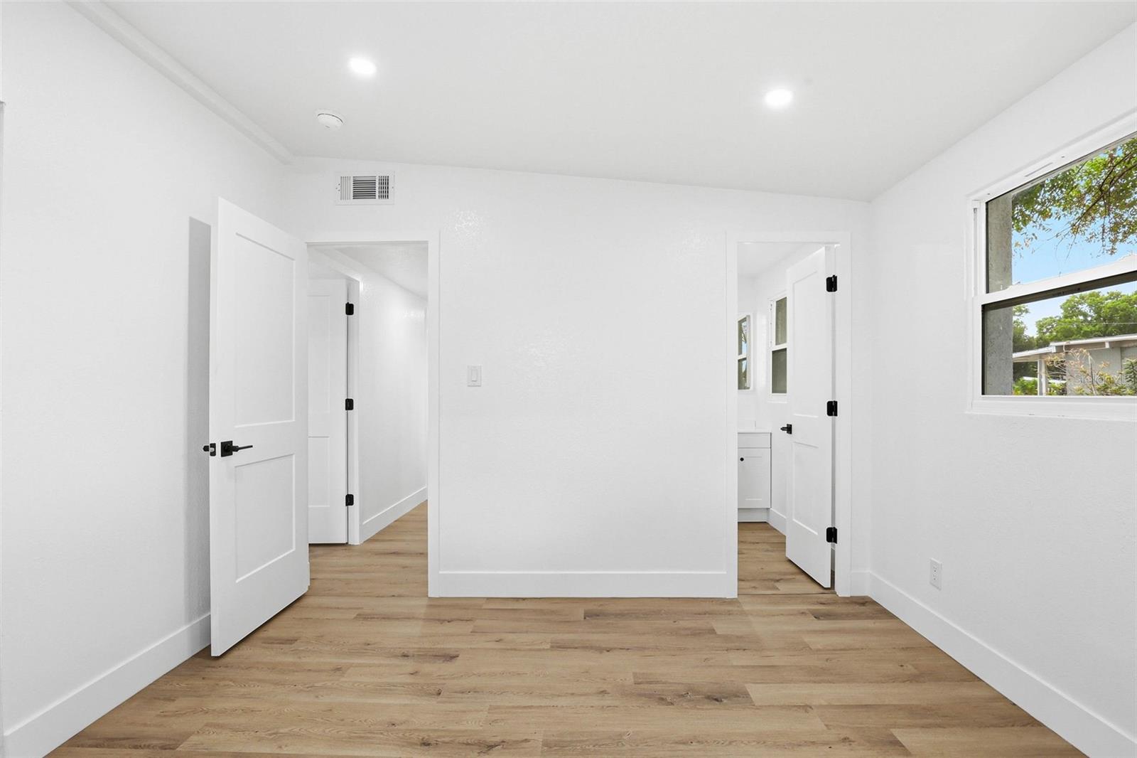 CLAIR MEL CITY UNIT 9 - Residential