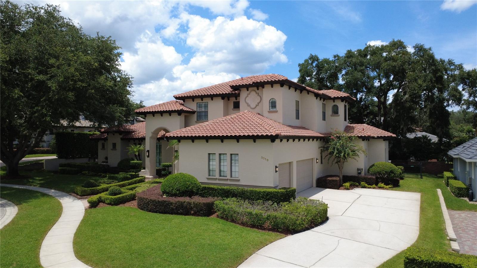 3318 SUNSET VIEW COURT