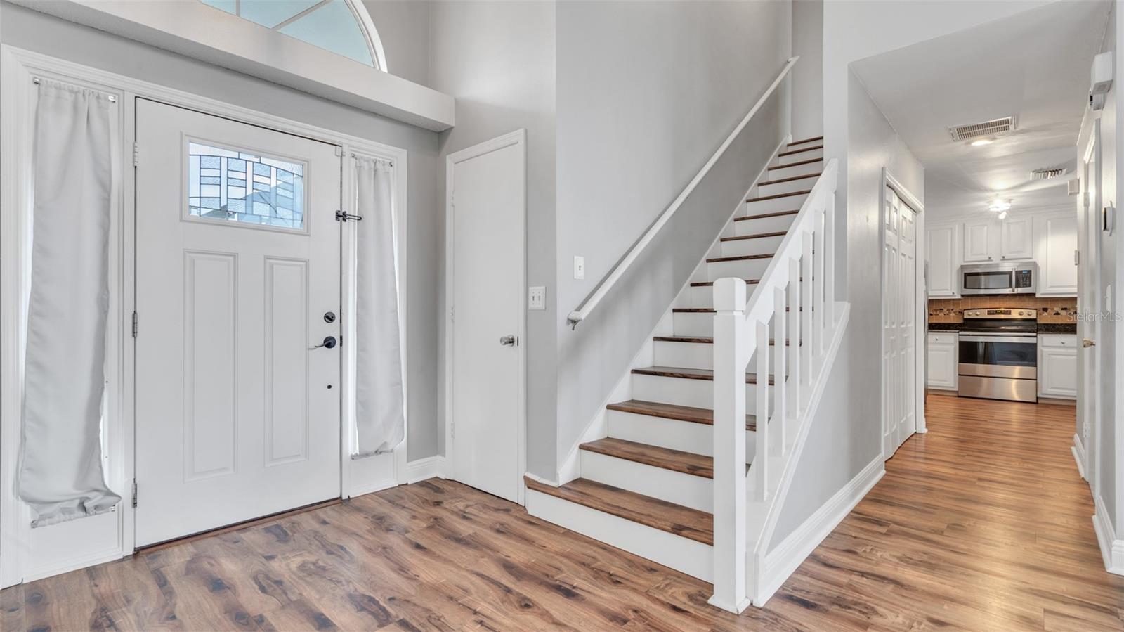 11804 BRANCH MOORING DRIVE