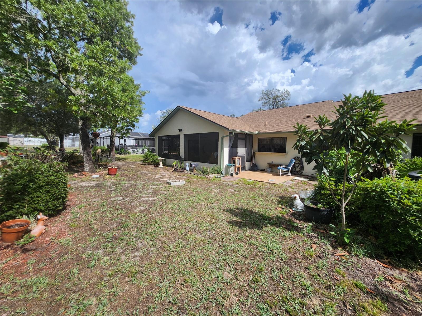 SPRING HILL - Residential