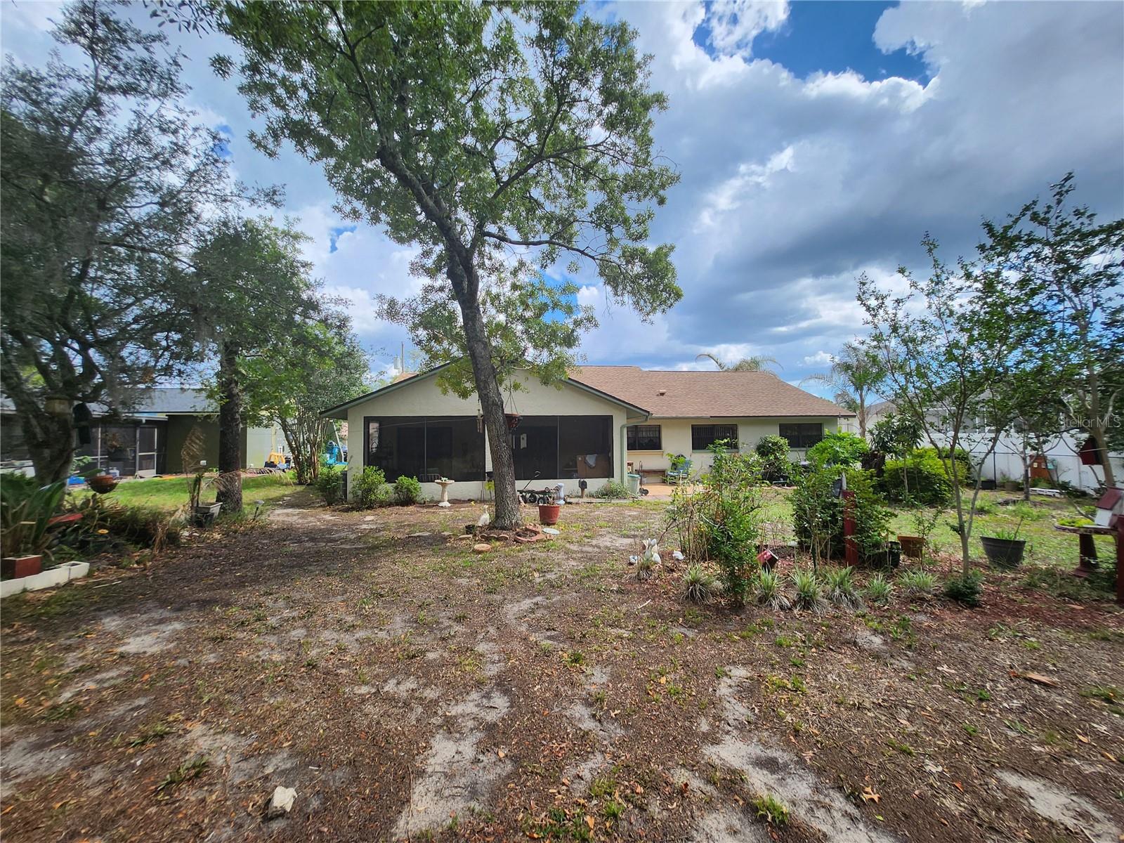 SPRING HILL - Residential