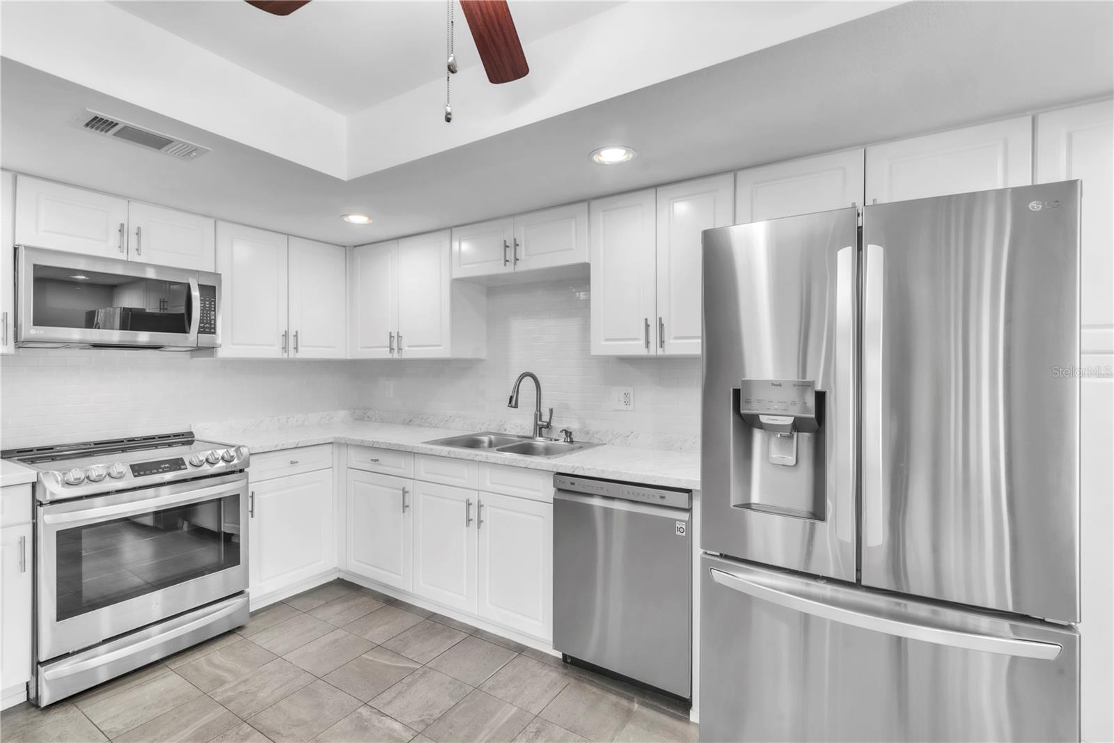 EUROPA OF COUNTRYSIDE CONDO - Residential Lease