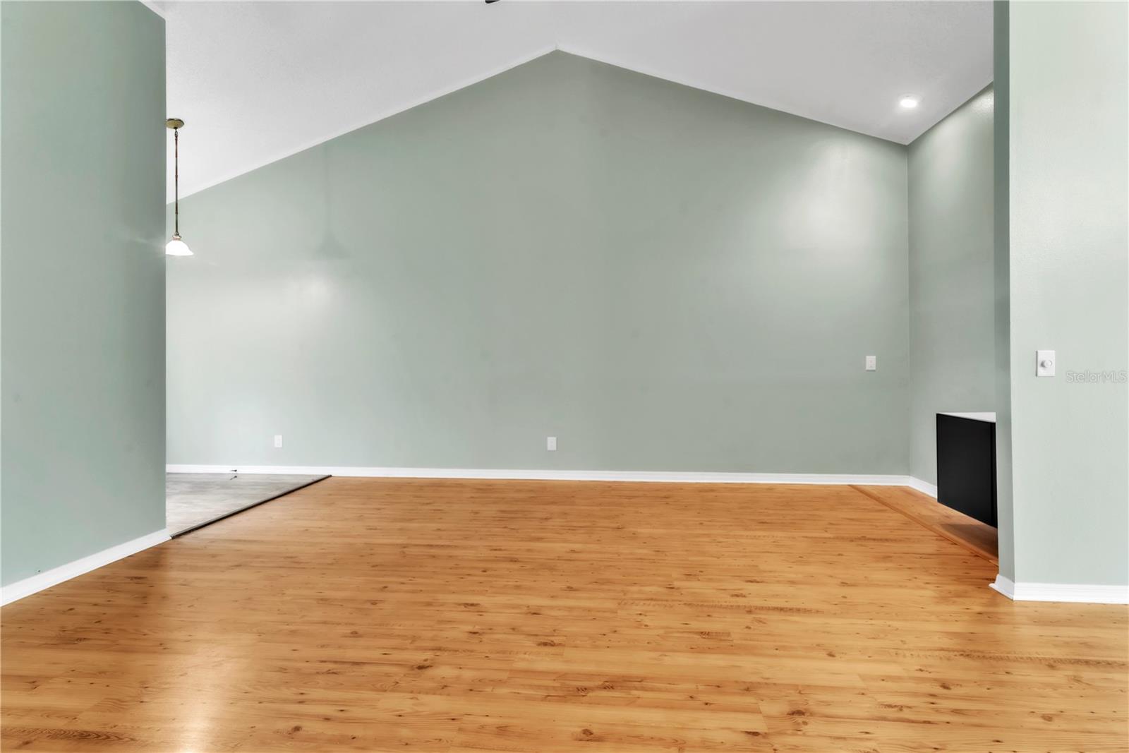 EUROPA OF COUNTRYSIDE CONDO - Residential Lease