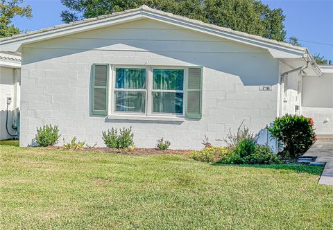 A home in LAKELAND