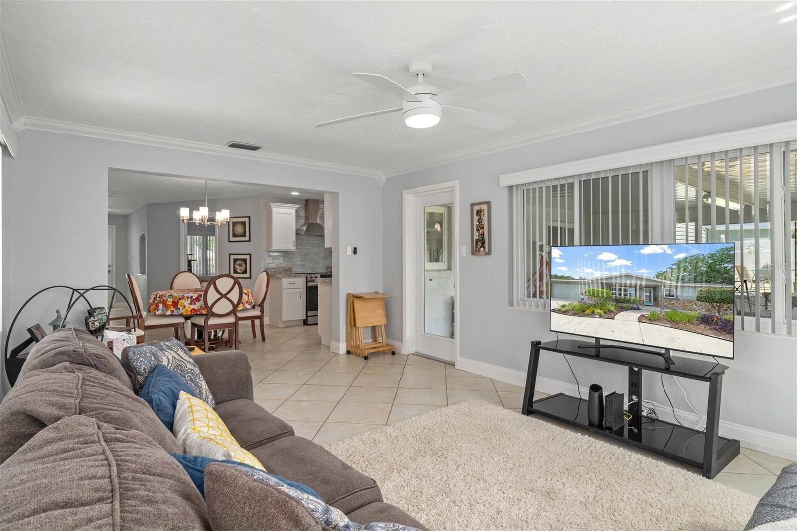 BEVERLY HILLS UNIT 05 - Residential