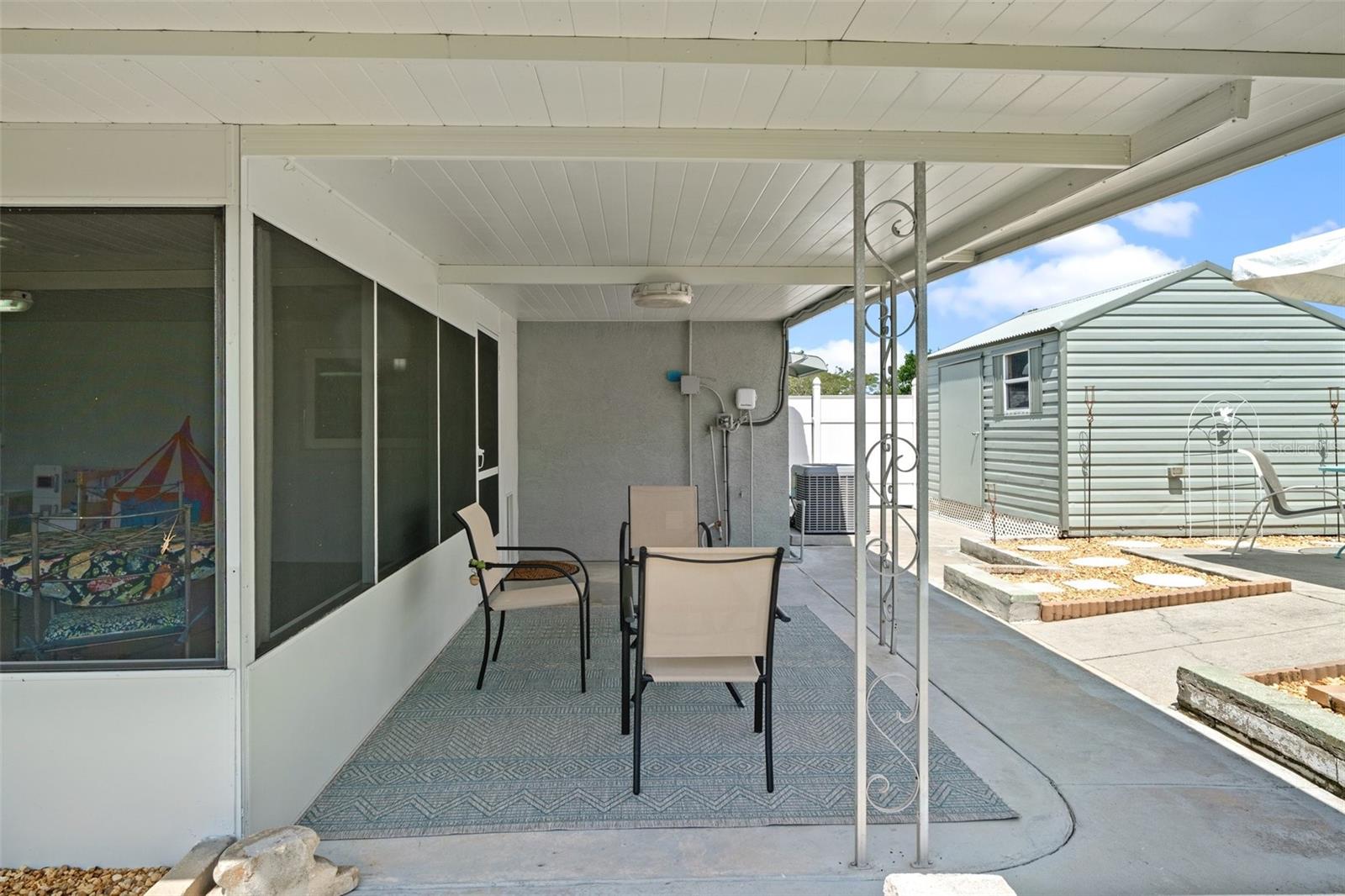 BEVERLY HILLS UNIT 05 - Residential