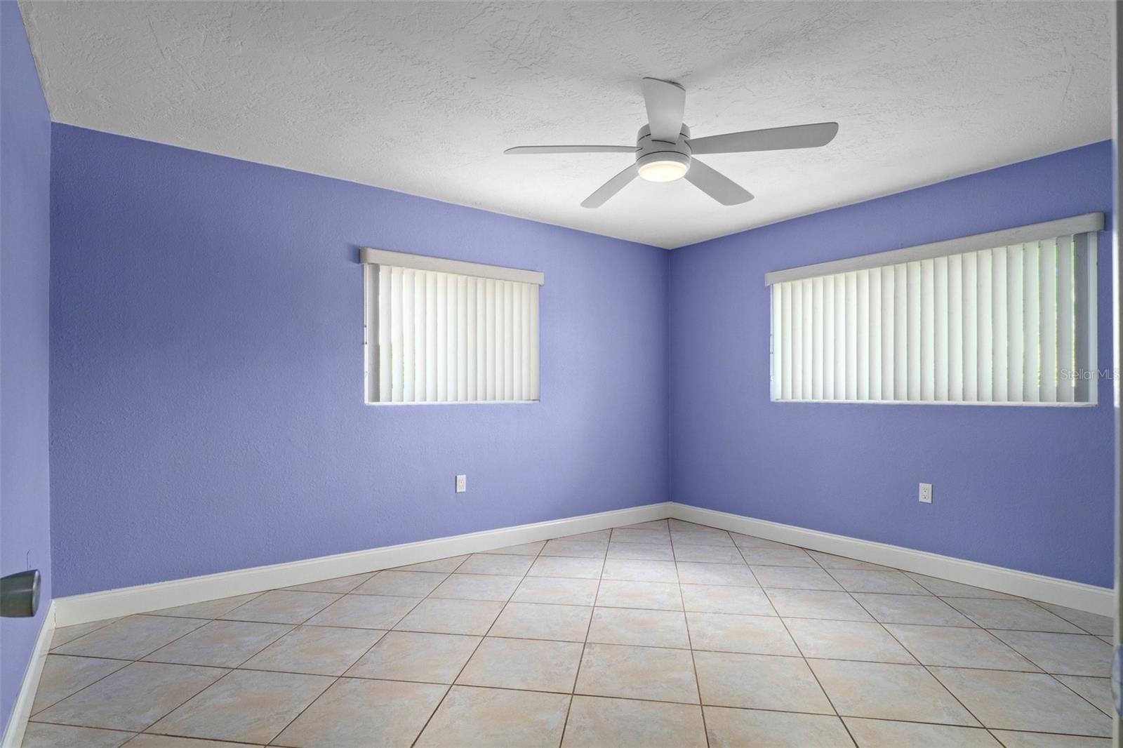 BEVERLY HILLS UNIT 05 - Residential