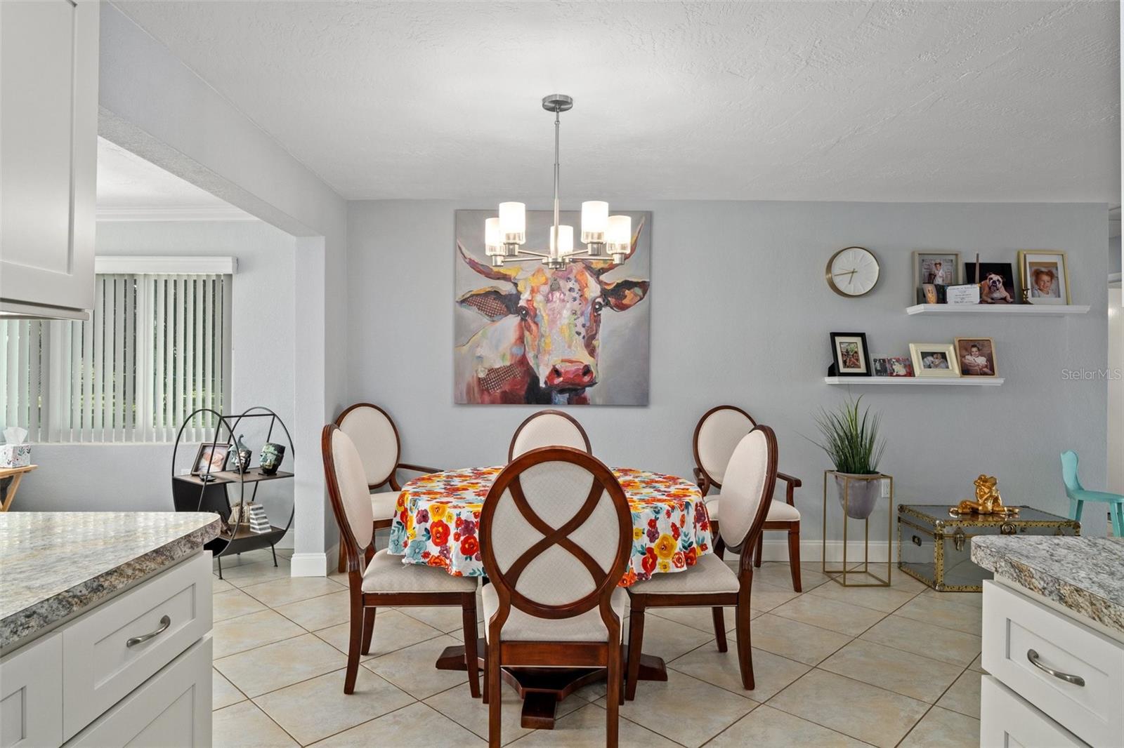 BEVERLY HILLS UNIT 05 - Residential