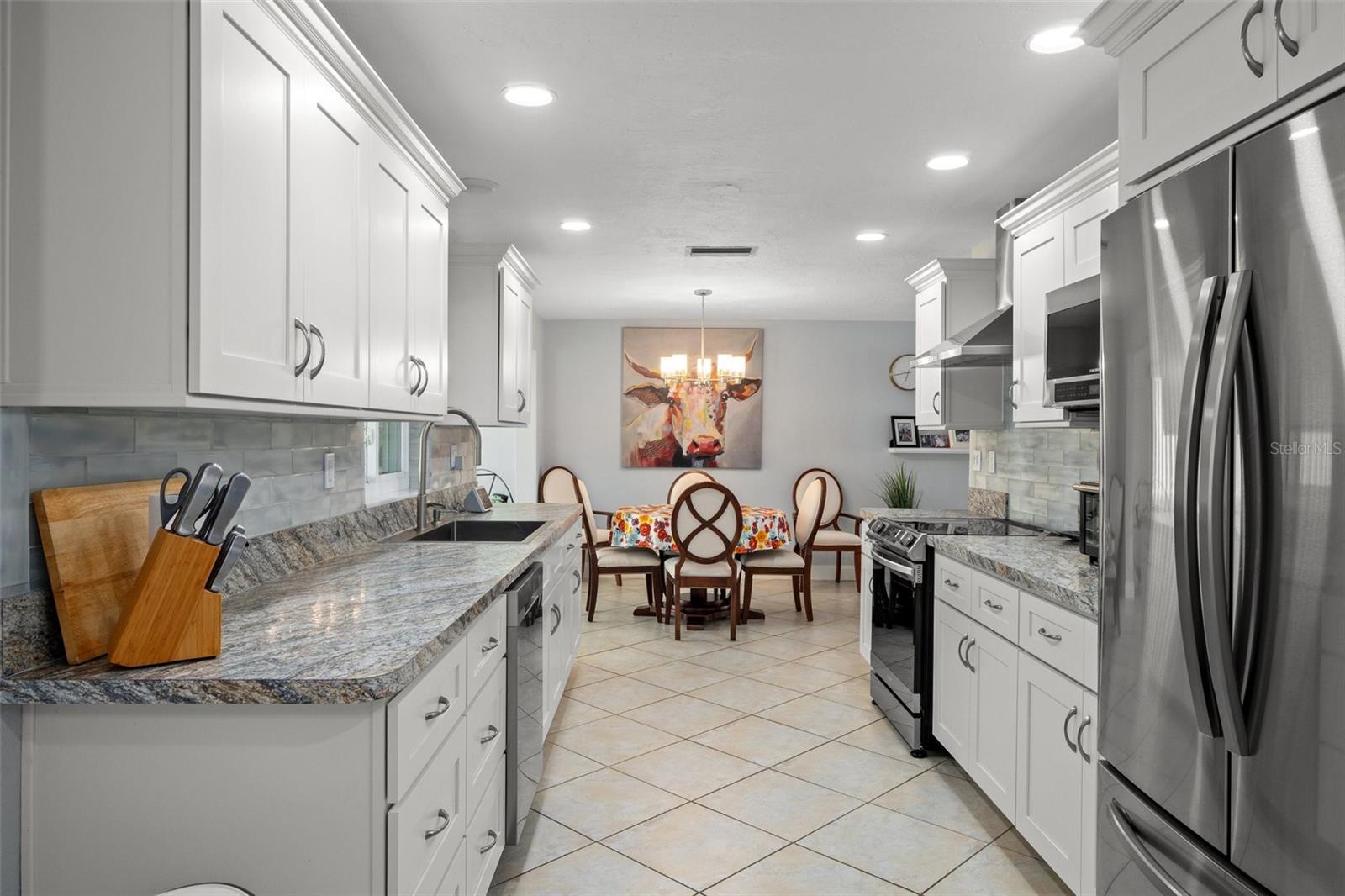 BEVERLY HILLS UNIT 05 - Residential