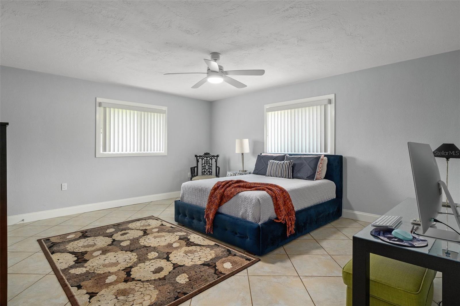 BEVERLY HILLS UNIT 05 - Residential