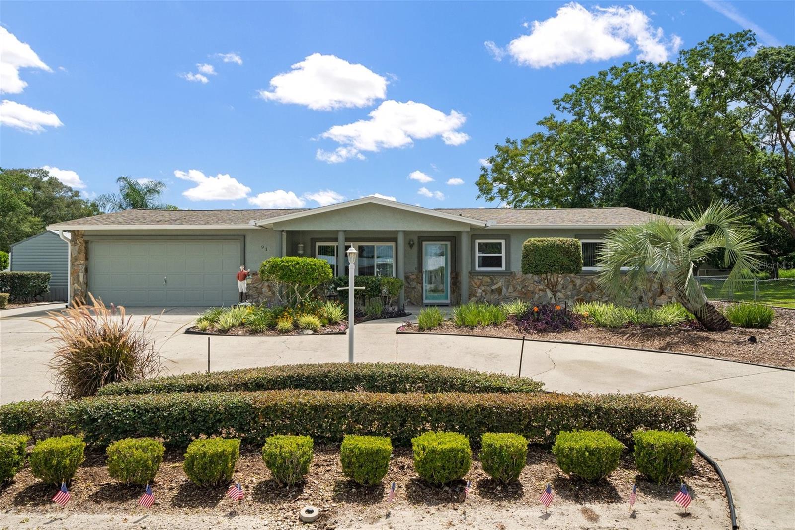 BEVERLY HILLS UNIT 05 - Residential