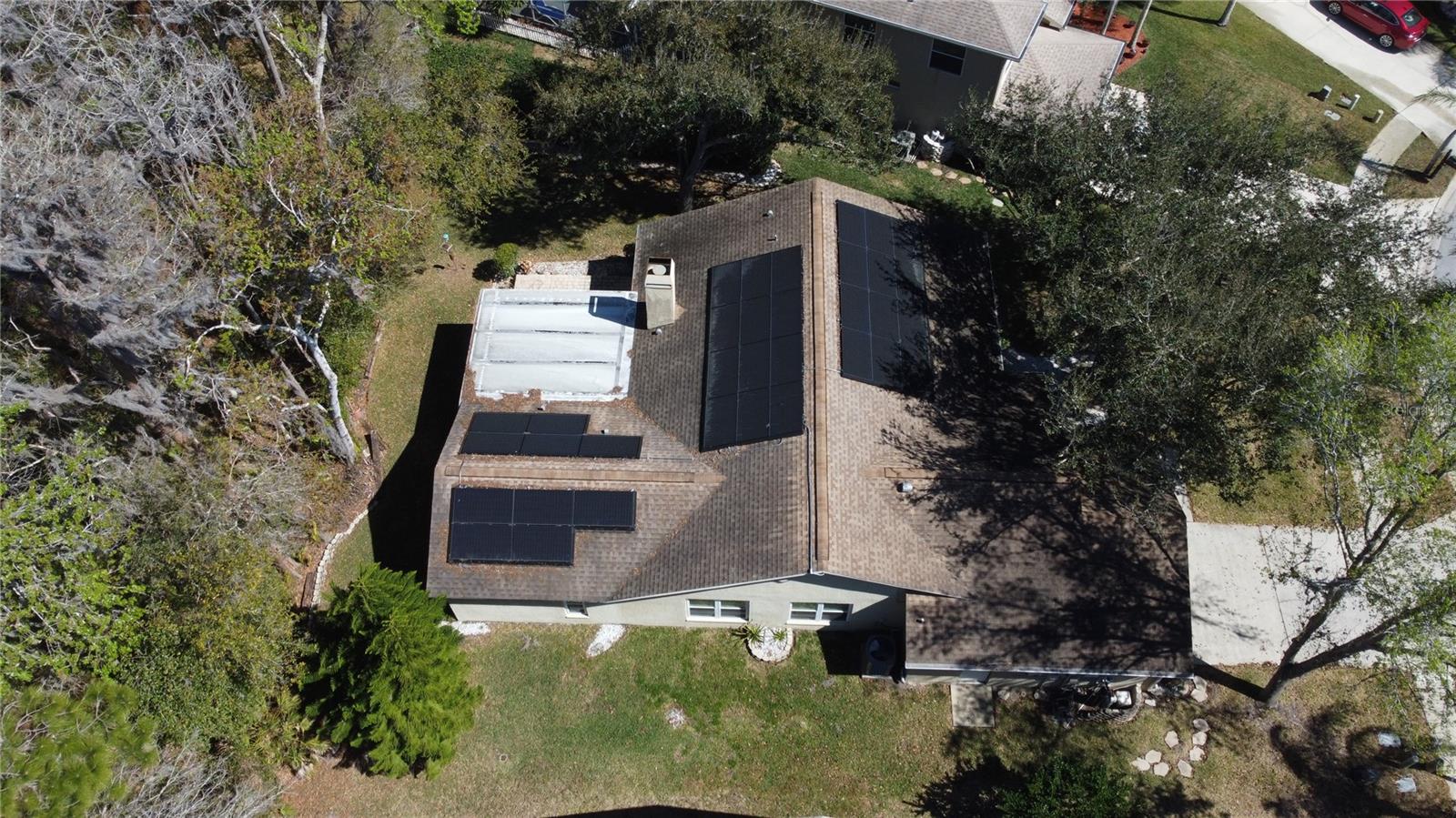 CREEKSIDE - Residential