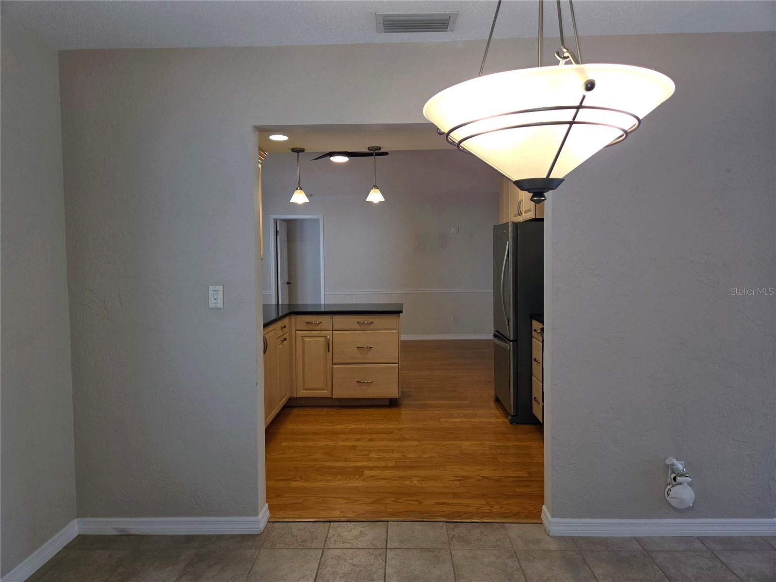EAST RIDGE LAKE 2ND ADD - Residential Lease