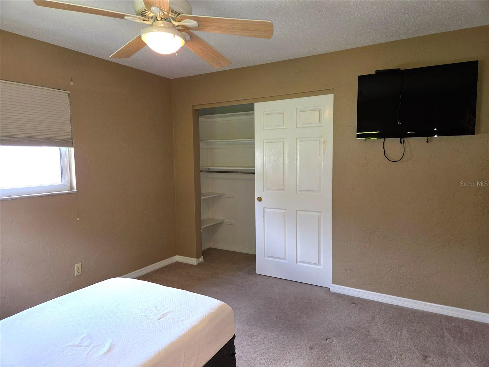 EAST RIDGE LAKE 2ND ADD - Residential Lease