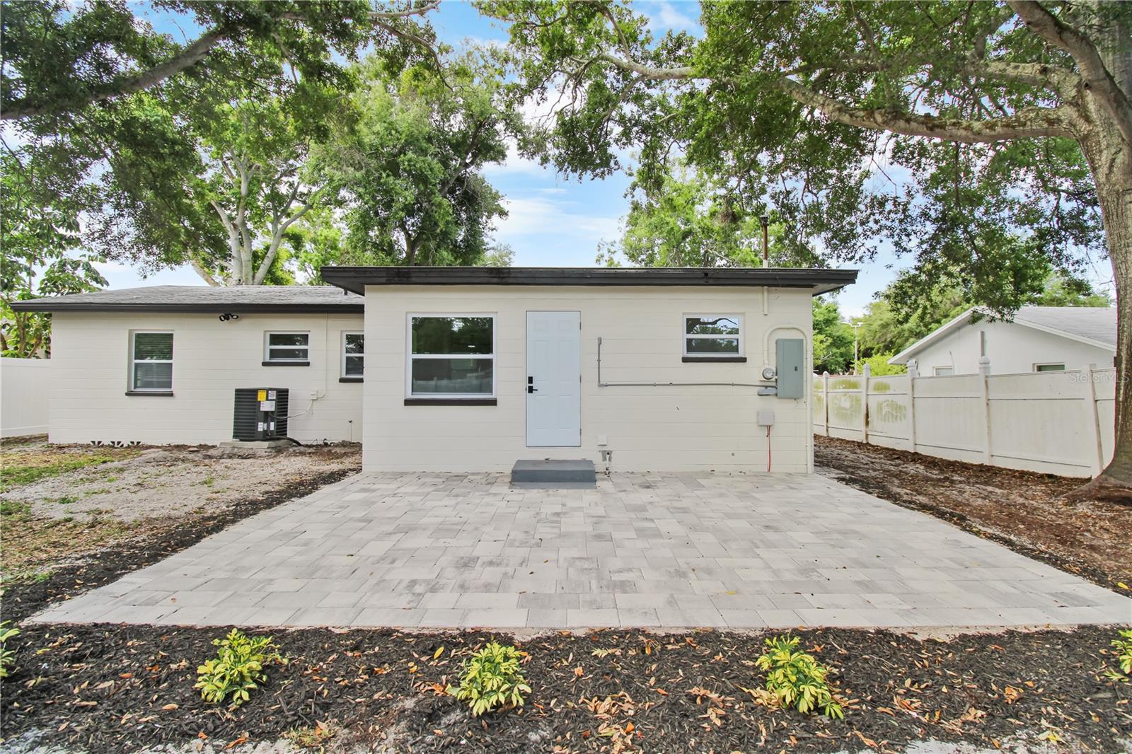 RIDGE CREST 1ST ADD - Residential