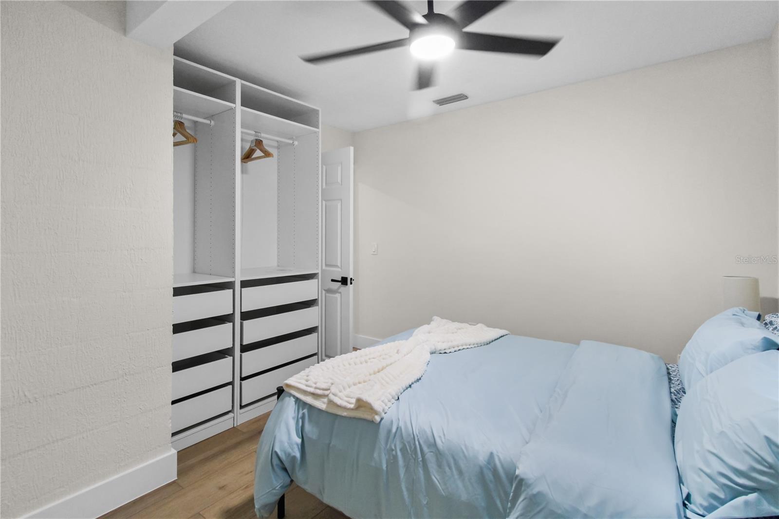 RIDGE CREST 1ST ADD - Residential