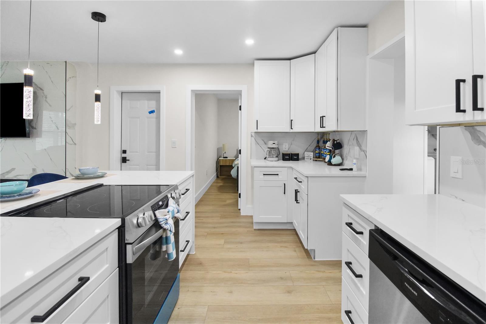 RIDGE CREST 1ST ADD - Residential