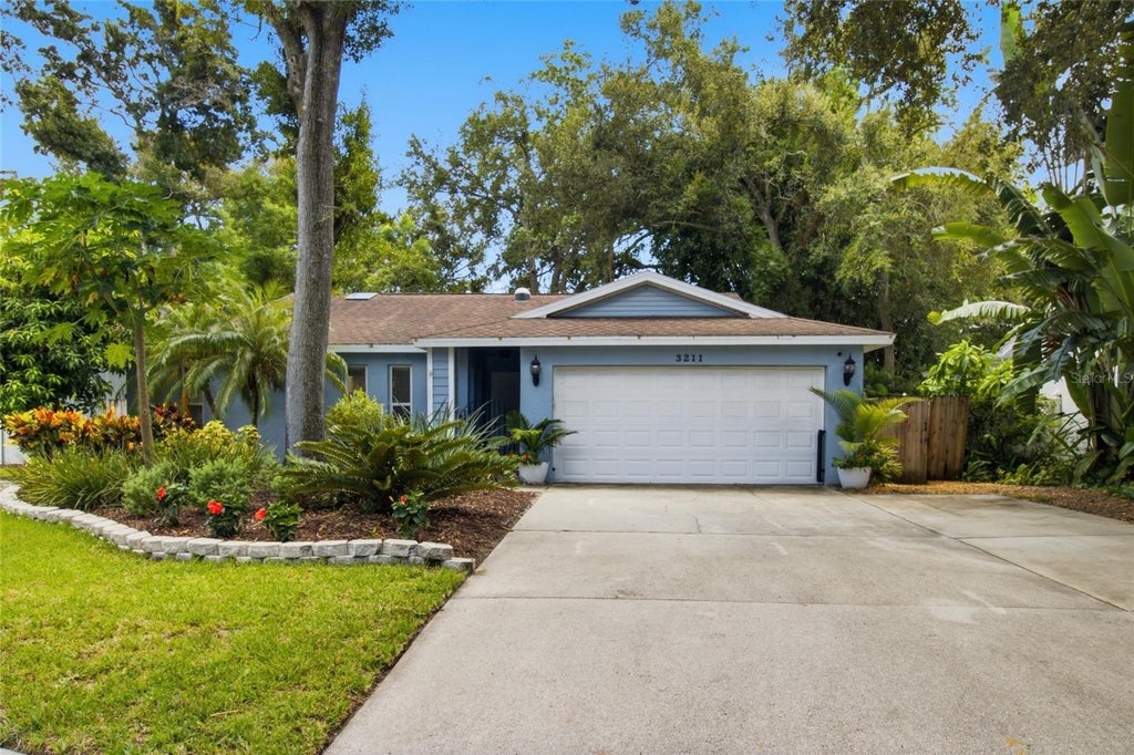 Photo of 3211 Coventry N, Safety Harbor, FL 34695 (MLS # TB8545552)