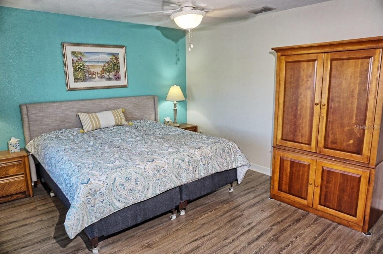 PARADISE LAKES CONDO - Residential