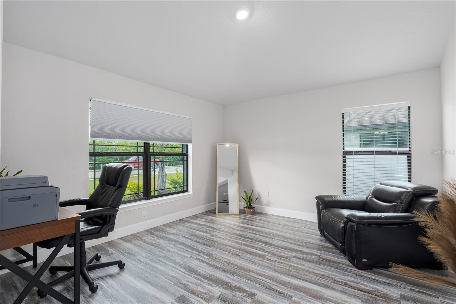 GRAND OAK PRESERVE FKA THE PONDS - Residential