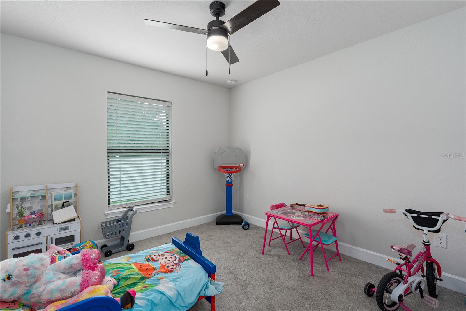 GRAND OAK PRESERVE FKA THE PONDS - Residential