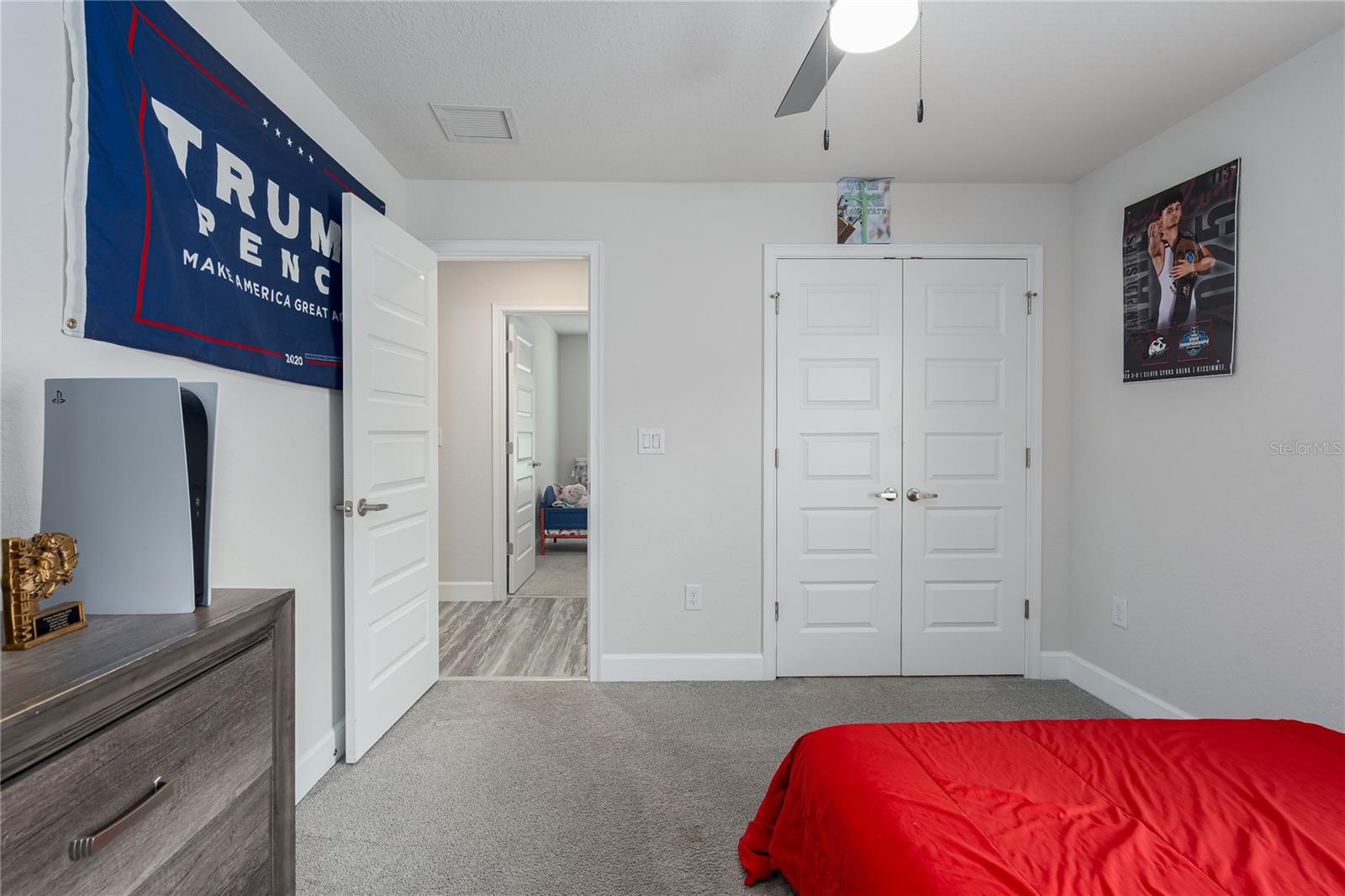 GRAND OAK PRESERVE FKA THE PONDS - Residential