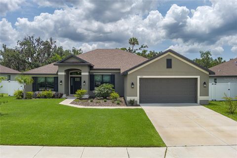 Photo of 9315 45th Court E, Parrish, FL 34219 (MLS # A4670045) Photo of 9315 45th Court E, Parrish, FL 34219 (MLS # A4670045)