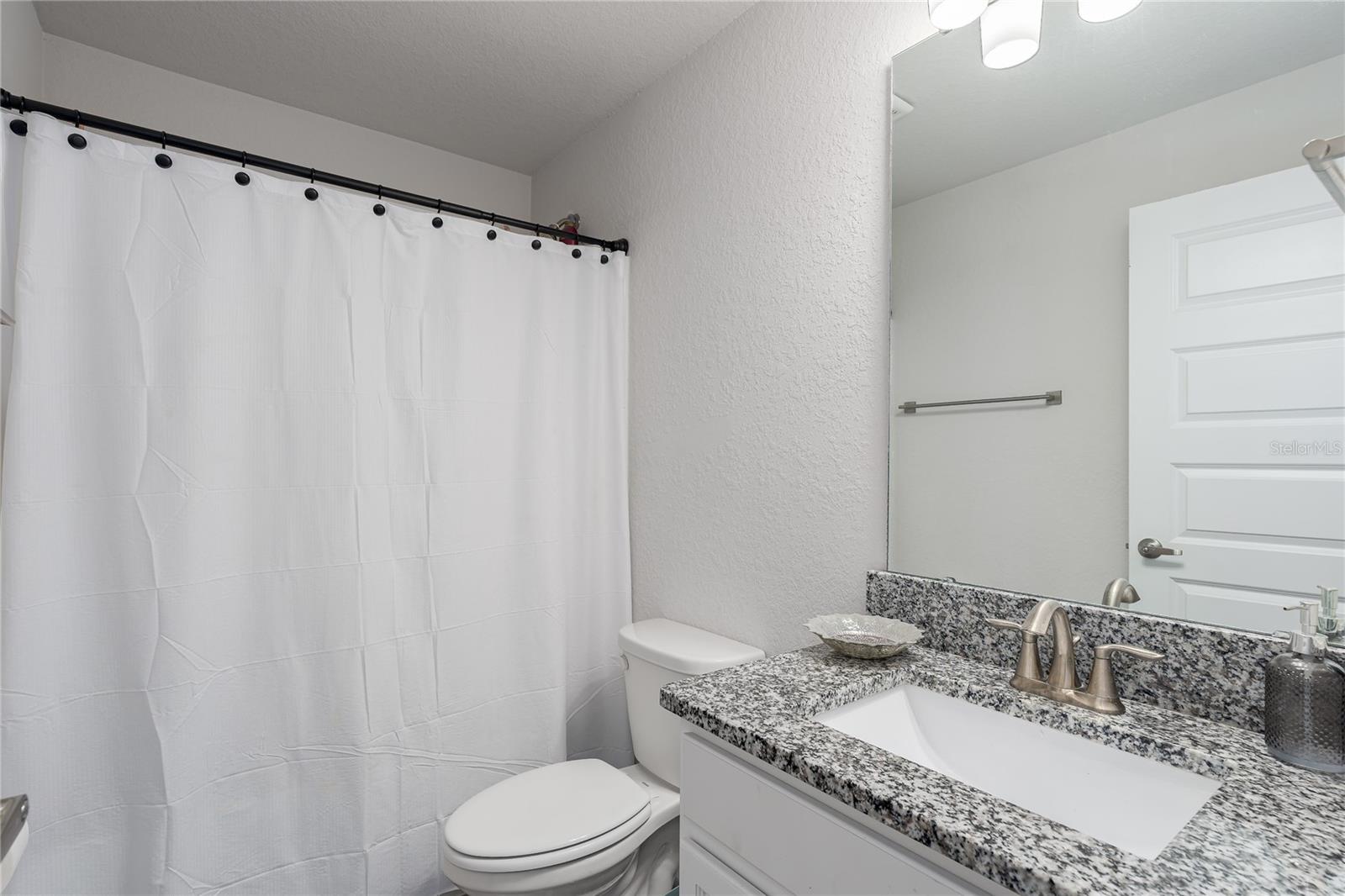 GRAND OAK PRESERVE FKA THE PONDS - Residential