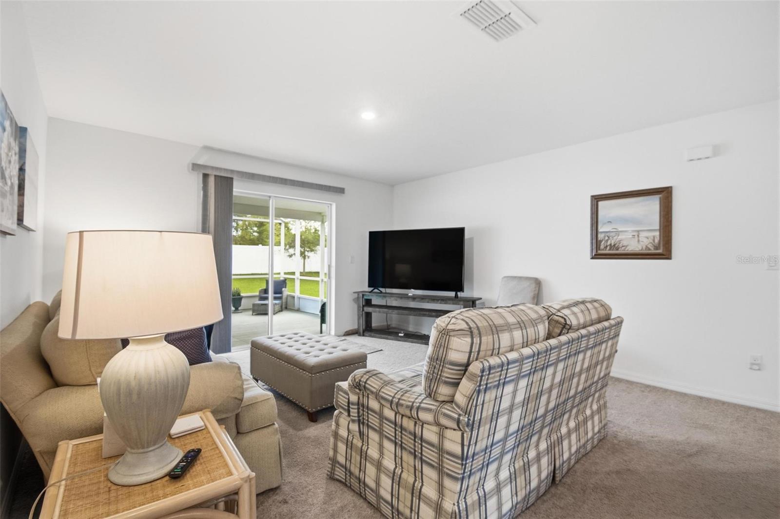 PINE GROVE - Residential