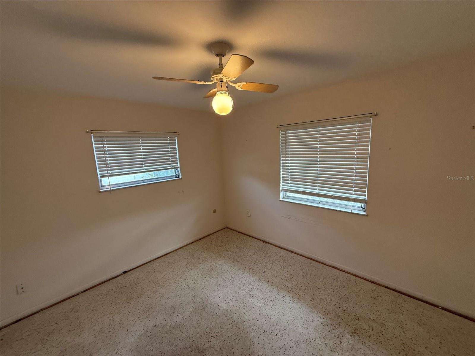 DEL WEBBS SUN CITY FLORIDA UN - Residential