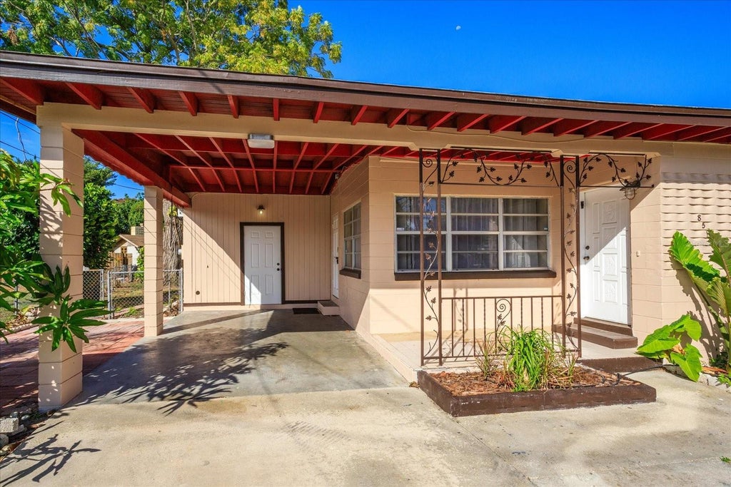 Photo of 8510 Dot Lane, Orlando, FL 32809 (MLS # O6448529)
