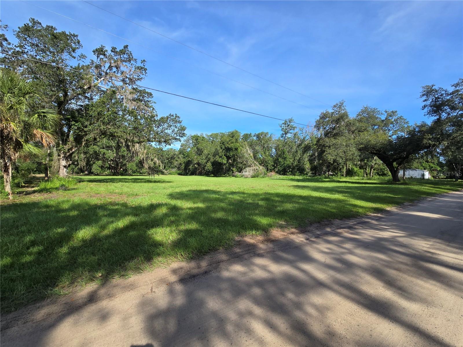 CROOKED OAK ESTATES - Land