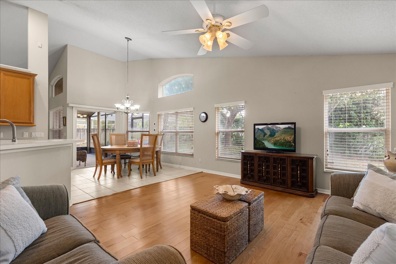 WEKIVA CLUB - Residential