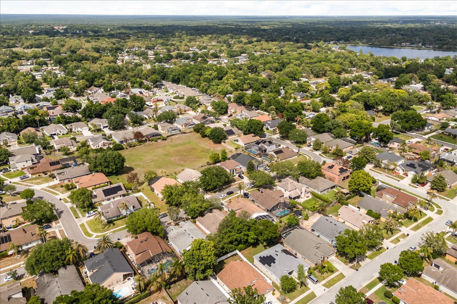 WEKIVA CLUB - Residential